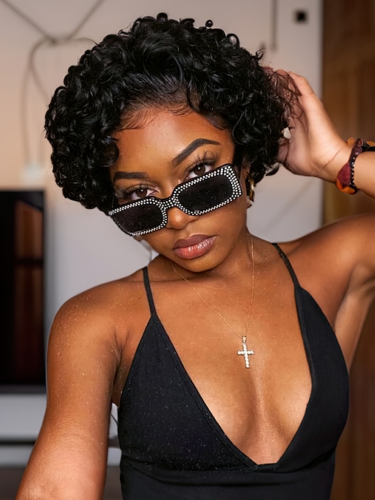 FREE GIFT Values $80 New Fave Glueless Bouncy Curl Short Pixie Cut With Bangs