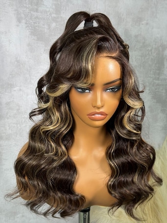 UNice Bye-Bye Knots 7x5 Lace Chocolate Brown Hair With Highlights Loose Wave Wig With Face Framing Layers